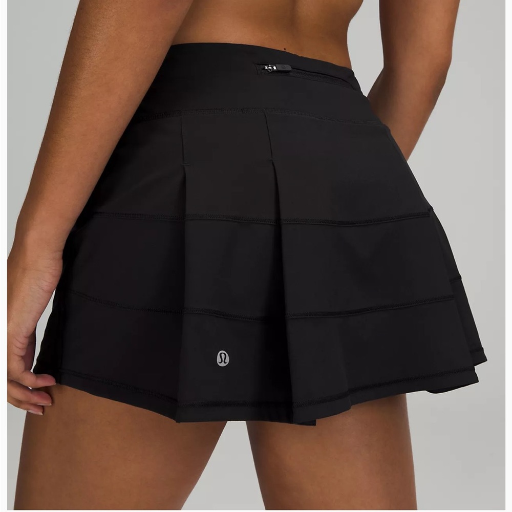 Lululemon mid-rise Pace rival skirt size 6